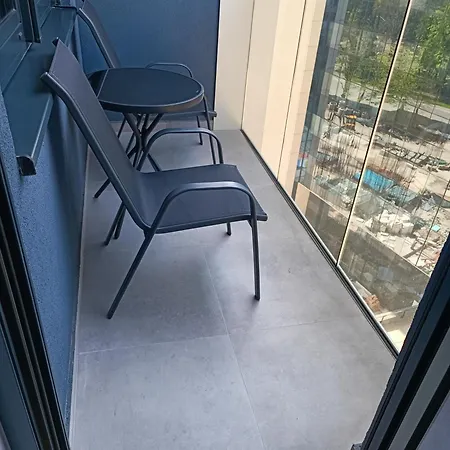 Elena - Stan Na Dan Apartment *