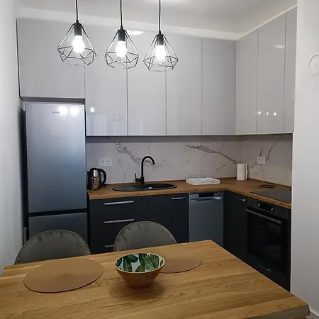 Elena - Stan Na Dan *